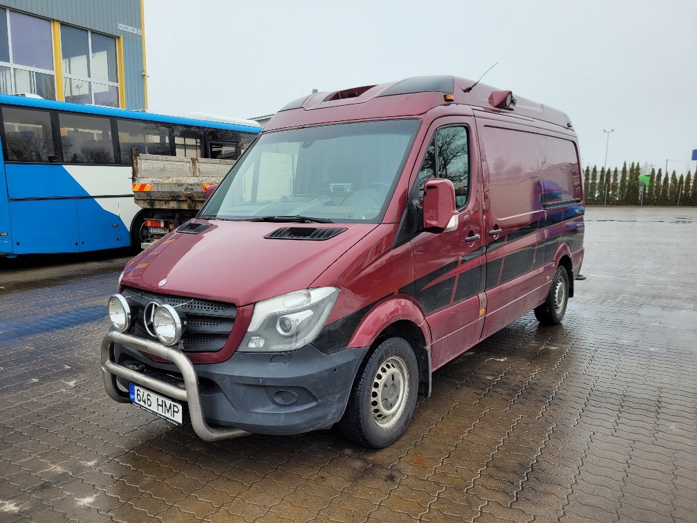 MERCEDES – BENZ SPRINTER 316 CDI ex ambulance 11.2014 EURO 5 - Furgón: foto 2 MERCEDES – BENZ SPRINTER 316 CDI ex ambulance 11.2014 EURO 5 - Furgón: foto 2