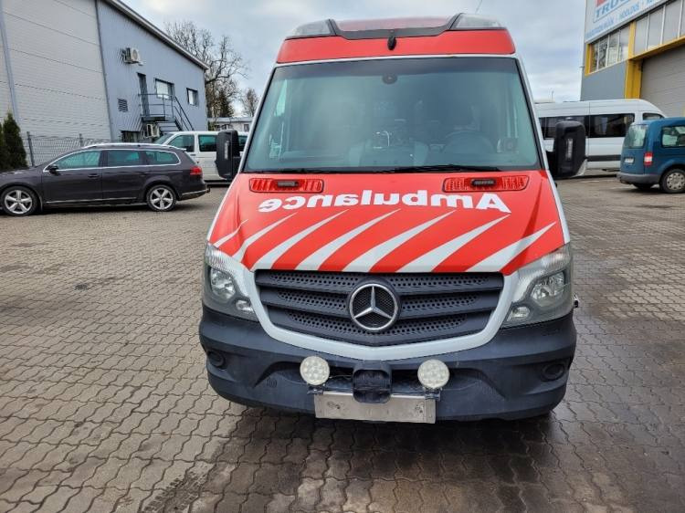 MERCEDES – BENZ SPRINTER 319 AMBULANCE (PROFILE) KLIMA, 6.2017, EURO 6 - Ambulancia: foto 3 MERCEDES – BENZ SPRINTER 319 AMBULANCE (PROFILE) KLIMA, 6.2017, EURO 6 - Ambulancia: foto 3