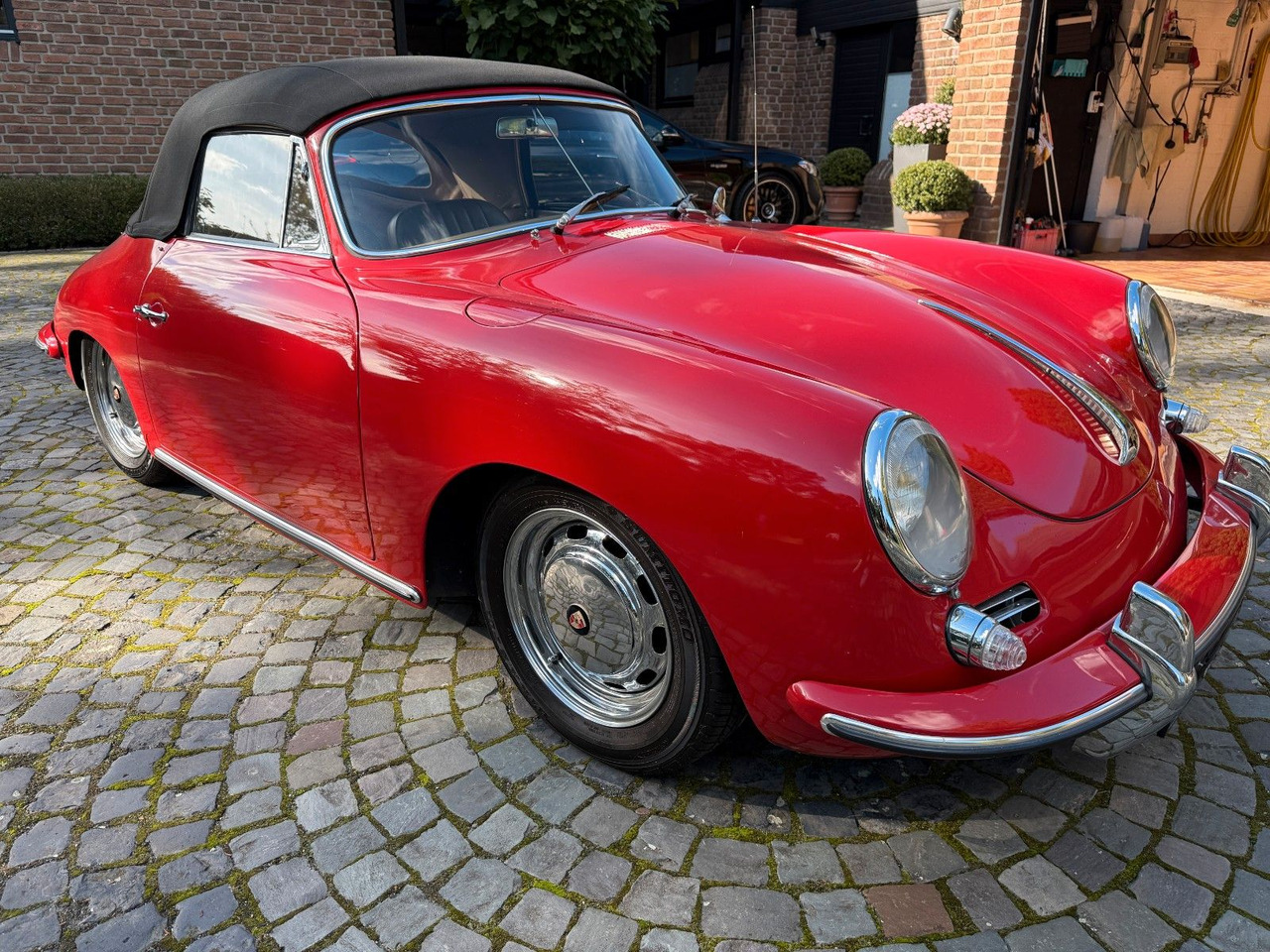 Porsche 356 C / 1600 C Reutter Cabrio Porsche 356 C / 1600 C Reutter Cabrio - Coche: foto 2 Porsche 356 C / 1600 C Reutter Cabrio Porsche 356 C / 1600 C Reutter Cabrio - Coche: foto 2