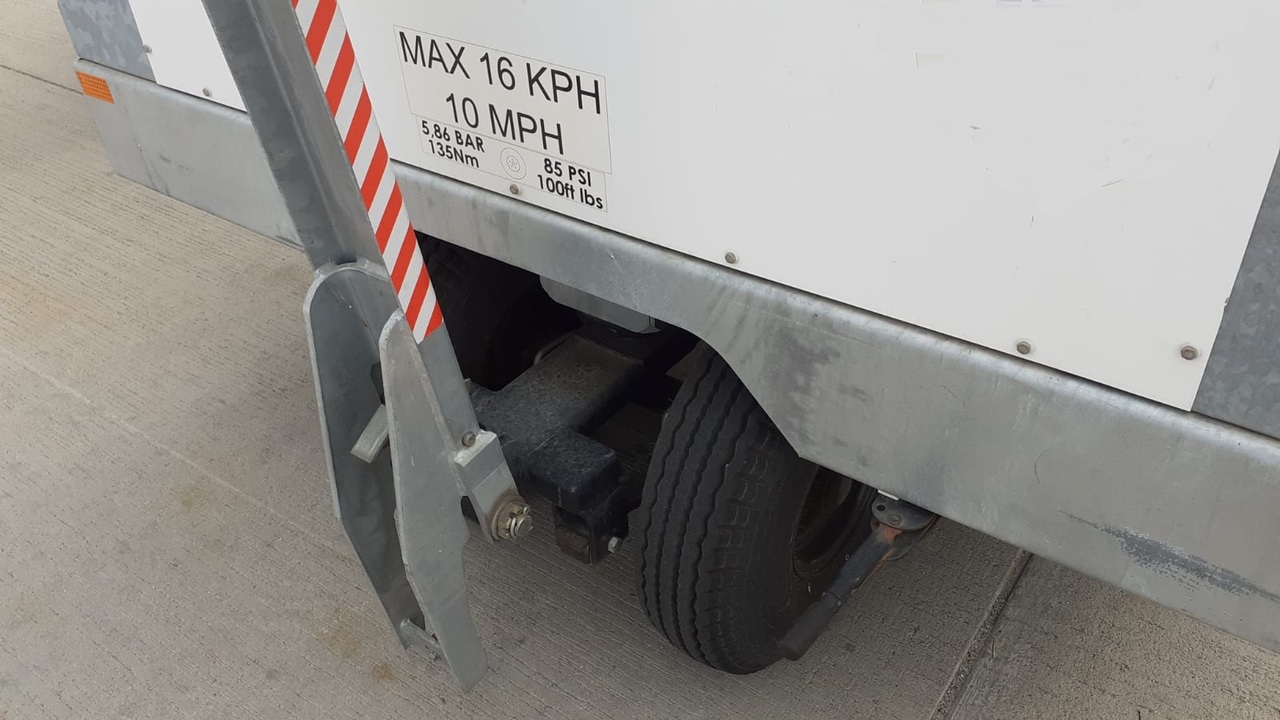 TLD - Air Business GSE ASU 600-270 - Equipo de apoyo en tierra: foto 2 TLD - Air Business GSE ASU 600-270 - Equipo de apoyo en tierra: foto 2