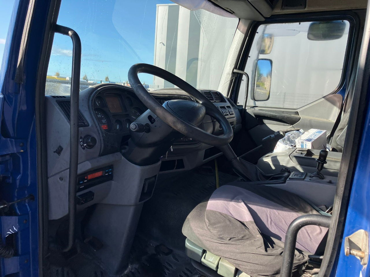 DAF LF 220 FA45.220 LF - Camión chasis: foto 3 DAF LF 220 FA45.220 LF - Camión chasis: foto 3