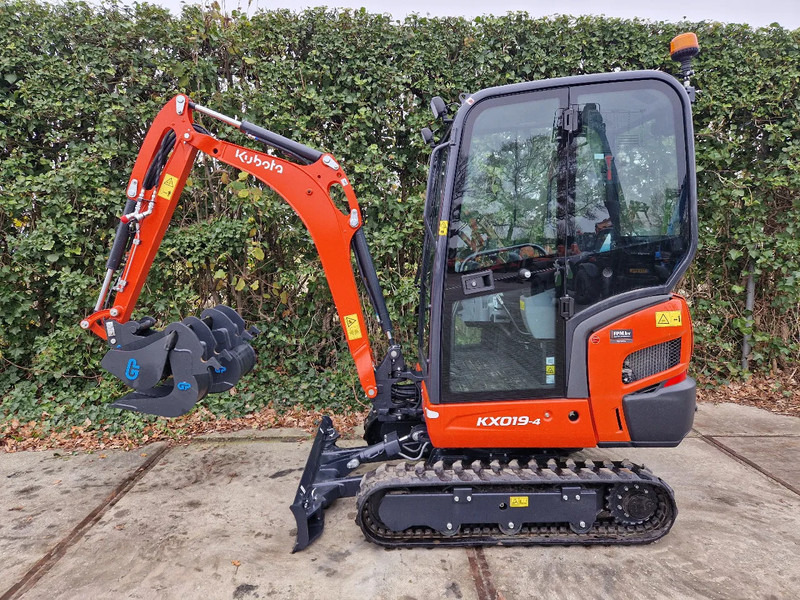 Kubota KX019-4 Hi-spec (NIEUW) - Miniexcavadora: foto 1 Kubota KX019-4 Hi-spec (NIEUW) - Miniexcavadora: foto 1