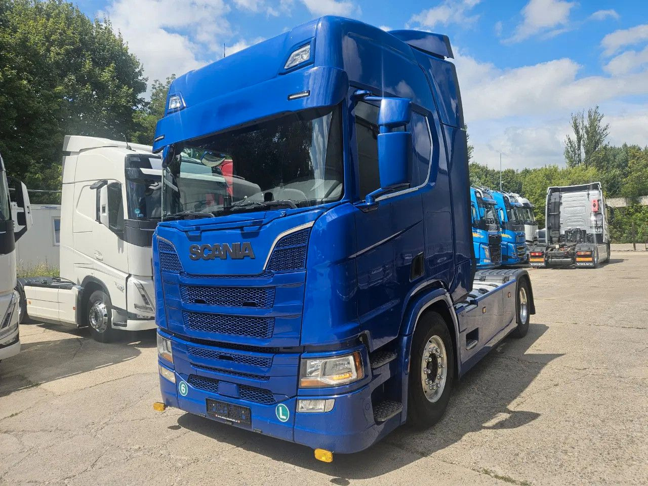 Scania R410 Standard - Full Spoiler - Retarder - Alloy - Cabeza tractora: foto 1 Scania R410 Standard - Full Spoiler - Retarder - Alloy - Cabeza tractora: foto 1