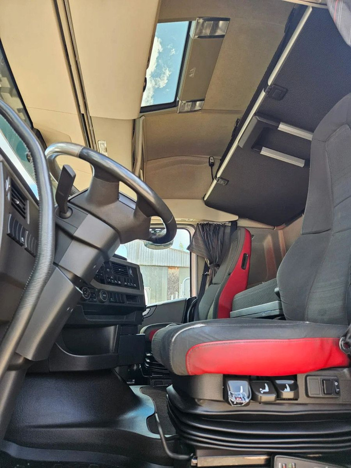 Volvo FH 500 Globe-Standard-Alloy W-ACC-DAS - Cabeza tractora: foto 5 Volvo FH 500 Globe-Standard-Alloy W-ACC-DAS - Cabeza tractora: foto 5