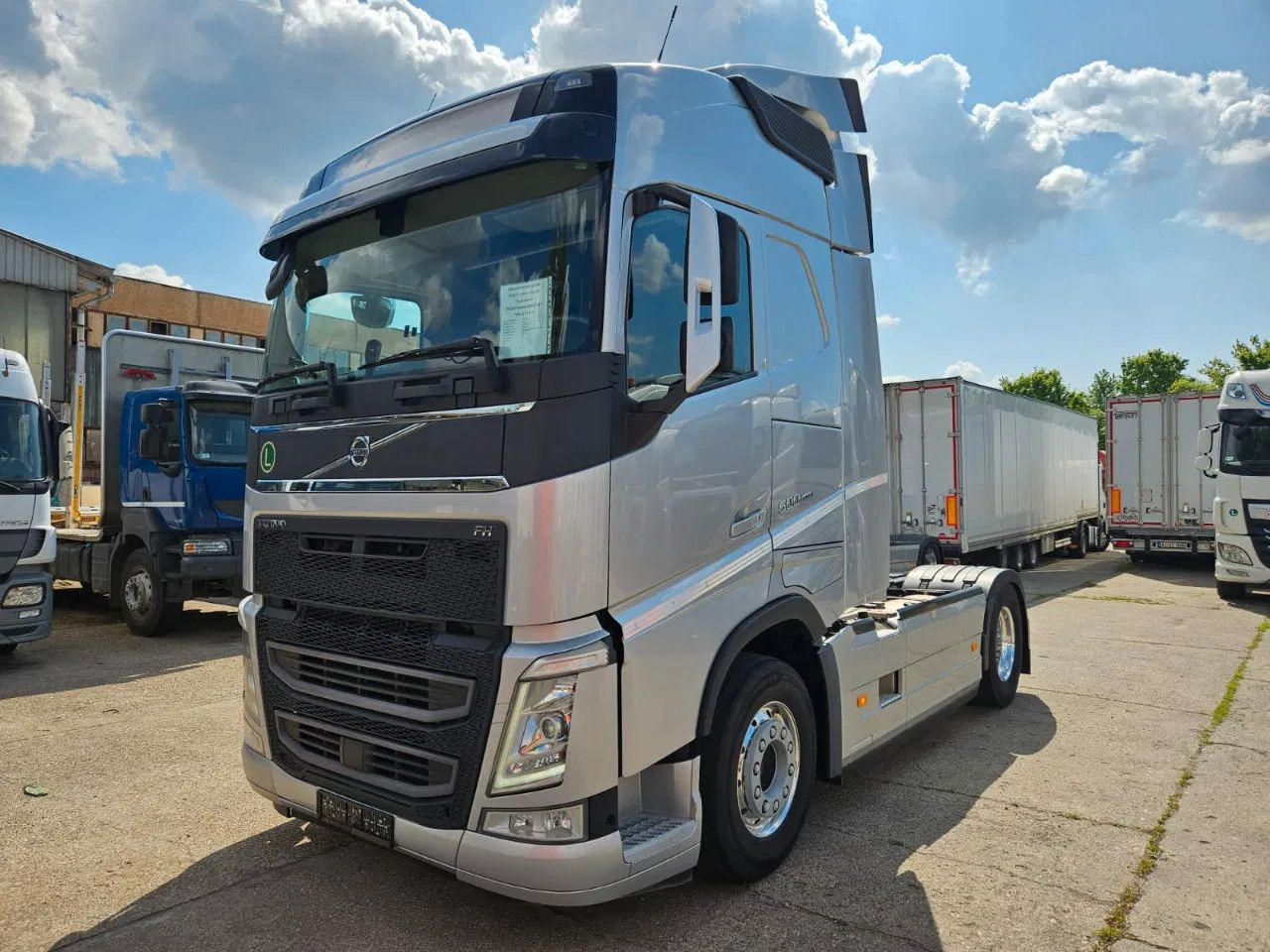 Volvo FH 500 Globe-Standard-Alloy W-ACC-DAS - Cabeza tractora: foto 1 Volvo FH 500 Globe-Standard-Alloy W-ACC-DAS - Cabeza tractora: foto 1
