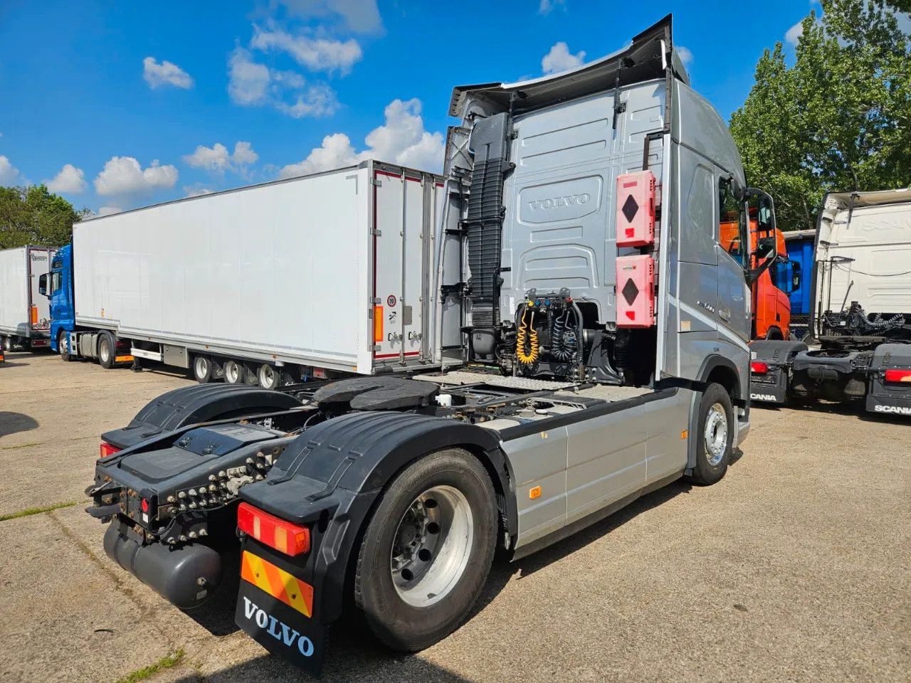 Volvo FH 500 Globe-Standard-Alloy W-ACC-DAS - Cabeza tractora: foto 3 Volvo FH 500 Globe-Standard-Alloy W-ACC-DAS - Cabeza tractora: foto 3