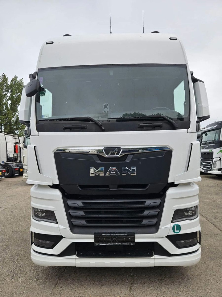 MAN TGX 26.470 XXL BDF 6x2 2 units, NAVI, Lift Axle - Camión portacontenedore/ Intercambiable: foto 3 MAN TGX 26.470 XXL BDF 6x2 2 units, NAVI, Lift Axle - Camión portacontenedore/ Intercambiable: foto 3