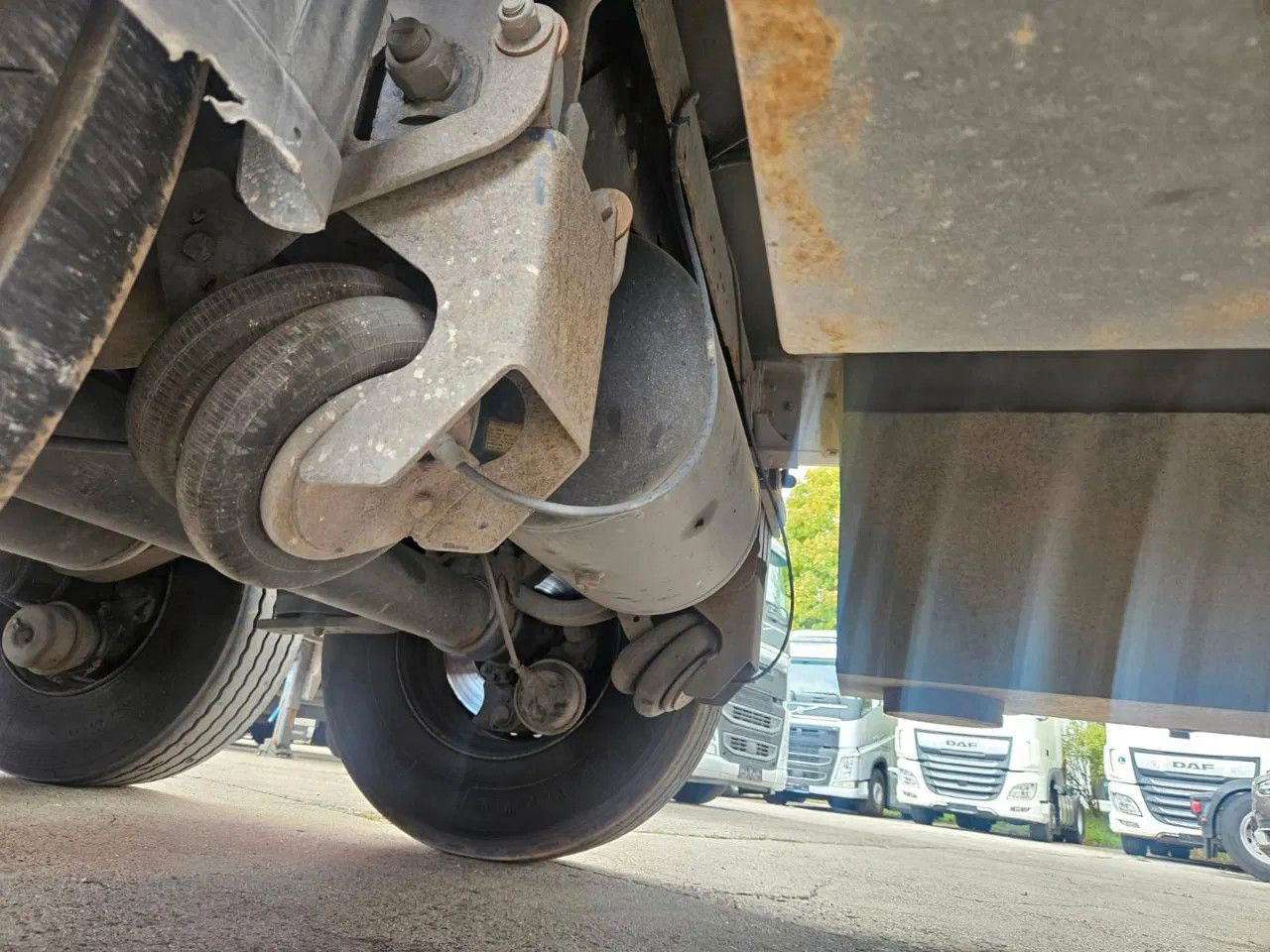 Semirremolque frigorífico Schmitz Cargobull SCB S3B CARRIER: foto 13 Semirremolque frigorífico Schmitz Cargobull SCB S3B CARRIER: foto 13