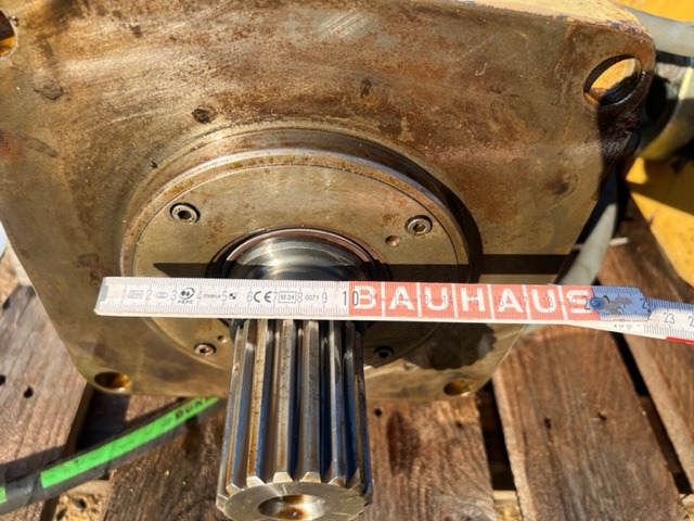 CATERPILLAR - Bomba hidráulica para Excavadora de cadenas: foto 5 CATERPILLAR - Bomba hidráulica para Excavadora de cadenas: foto 5