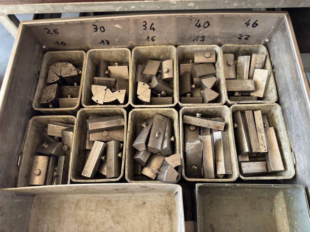 Maquinaria de construcción Mercedes-Benz Sprinter 2.2 Ambulance: foto 11 Maquinaria de construcción Mercedes-Benz Sprinter 2.2 Ambulance: foto 11