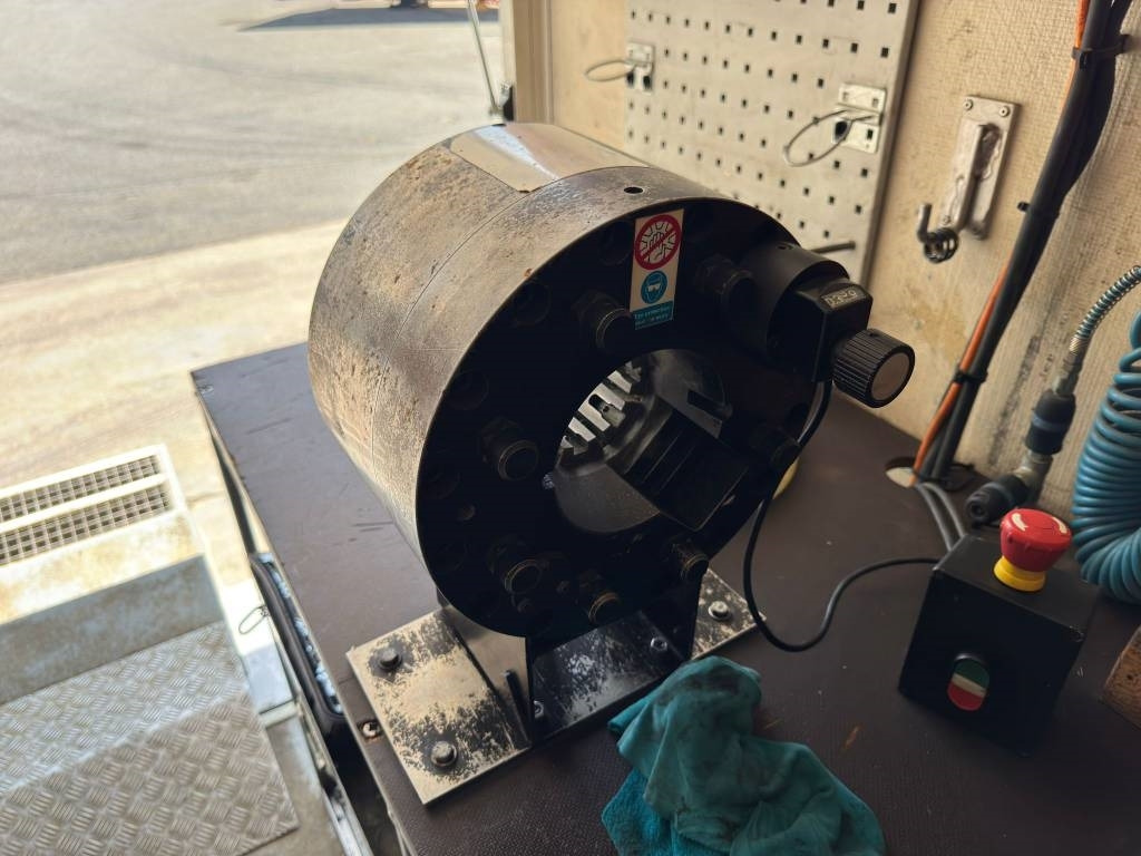 Maquinaria de construcción Mercedes-Benz Sprinter 2.2 Ambulance: foto 10 Maquinaria de construcción Mercedes-Benz Sprinter 2.2 Ambulance: foto 10