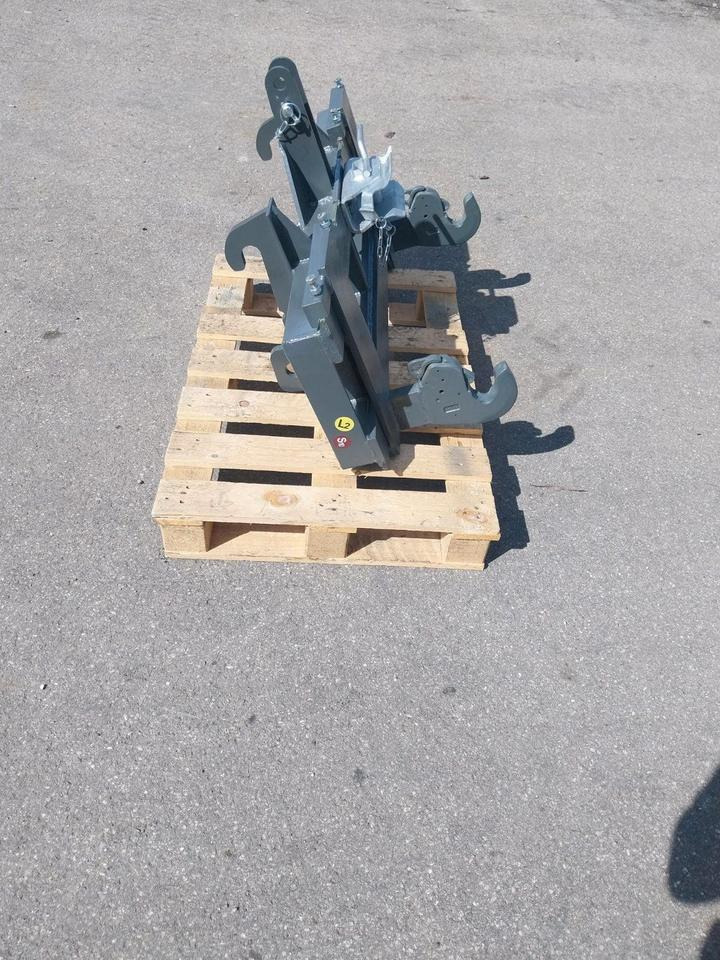 Adapter Giant Hoflader auf 3 Punkt Kat II Palettengabel Radlader - Horquillas para Cargadora de ruedas: foto 2 Adapter Giant Hoflader auf 3 Punkt Kat II Palettengabel Radlader - Horquillas para Cargadora de ruedas: foto 2