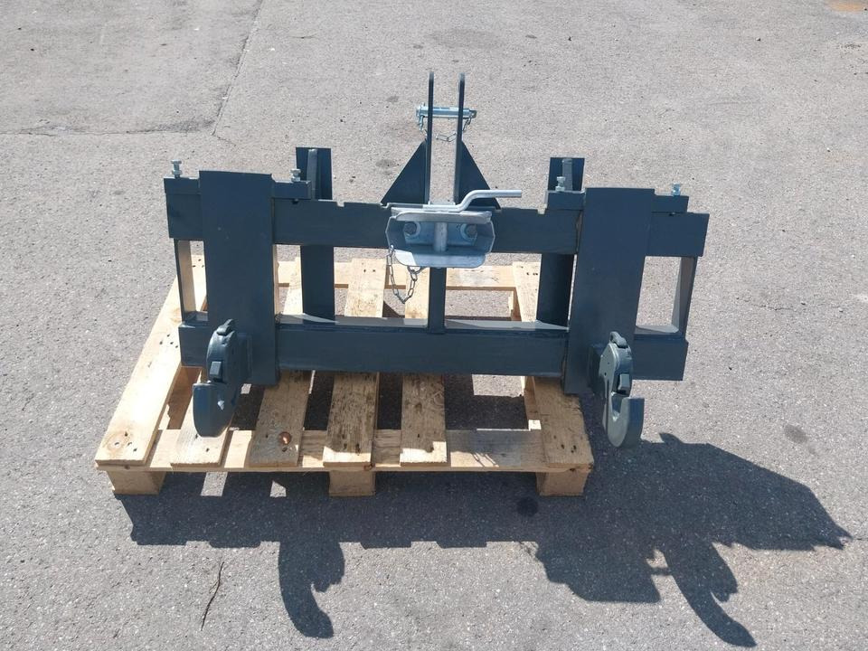 Adapter Giant Hoflader auf 3 Punkt Kat II Palettengabel Radlader - Horquillas para Cargadora de ruedas: foto 4 Adapter Giant Hoflader auf 3 Punkt Kat II Palettengabel Radlader - Horquillas para Cargadora de ruedas: foto 4
