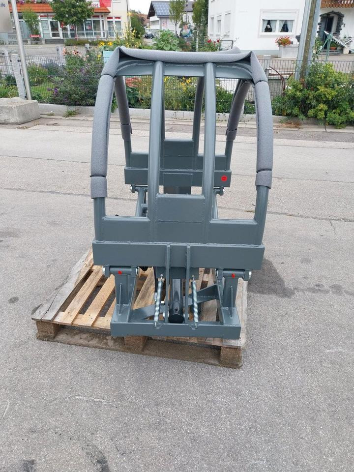 Ballenzange Rundbellenzange Silozange Frontlader Euro Fendt - Pinza: foto 2 Ballenzange Rundbellenzange Silozange Frontlader Euro Fendt - Pinza: foto 2