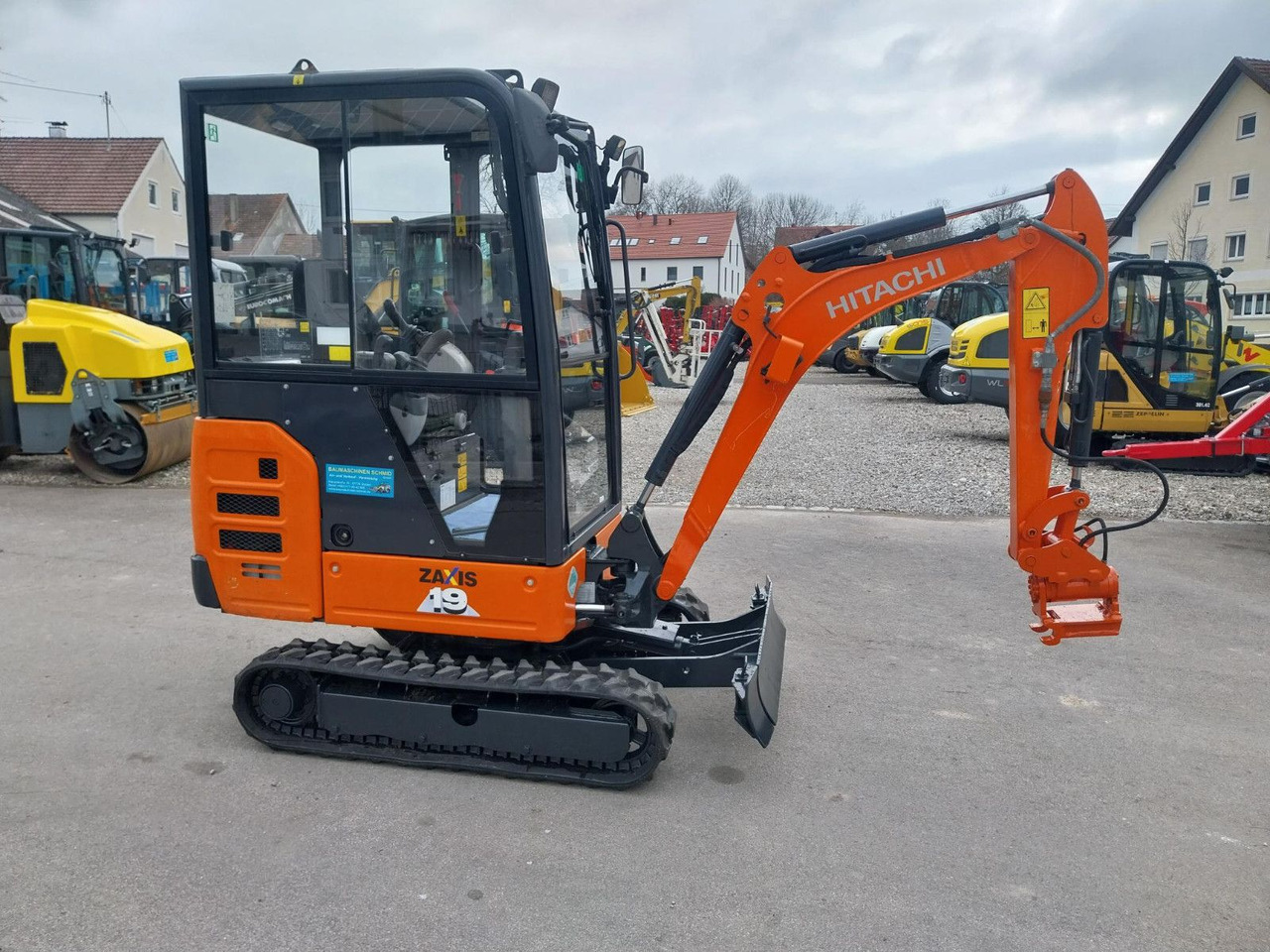 Hitachi ZX 19 mit Powertilt - Miniexcavadora: foto 4 Hitachi ZX 19 mit Powertilt - Miniexcavadora: foto 4