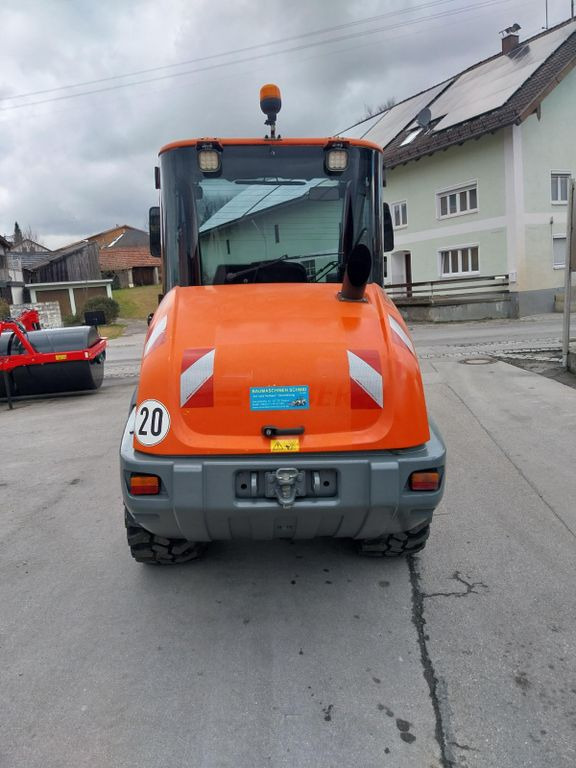 Liebherr 508 - Cargadora de ruedas: foto 4 Liebherr 508 - Cargadora de ruedas: foto 4
