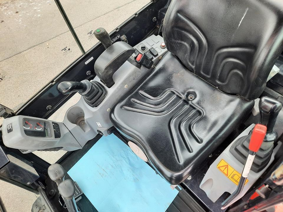 Miniexcavadora Minibagger Kubota KX 016 - 4 Kettenbagger: foto 6 Miniexcavadora Minibagger Kubota KX 016 - 4 Kettenbagger: foto 6