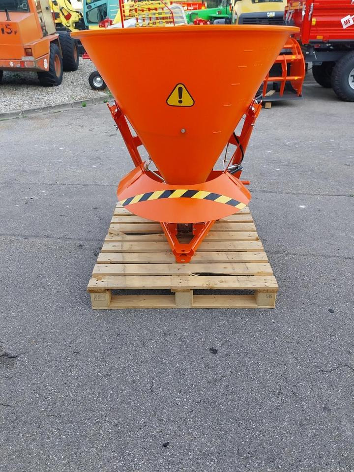 Salzstreuer 200l-500l Sand Splitt Schlepper Traktor Winterdienst - Esparcidor de sal: foto 3 Salzstreuer 200l-500l Sand Splitt Schlepper Traktor Winterdienst - Esparcidor de sal: foto 3