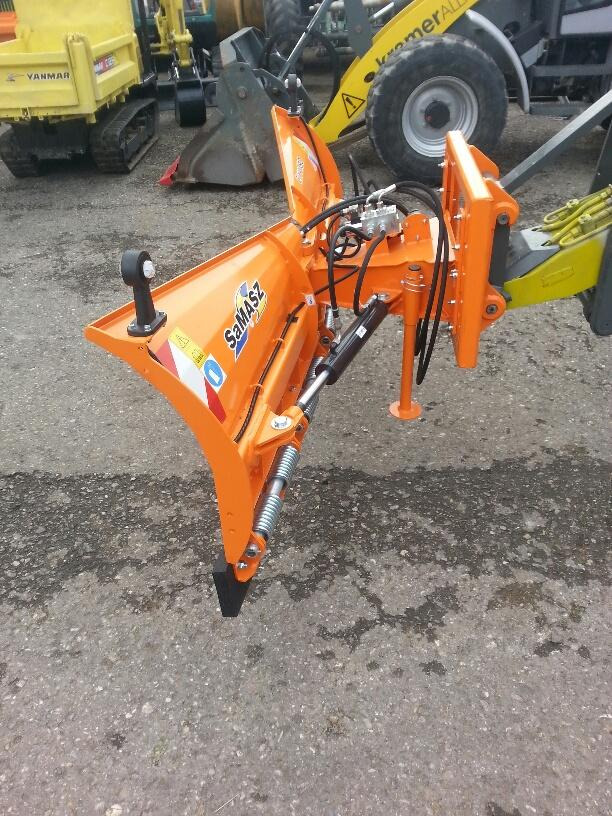 Schneeschild V 1,8m Samasz Schlepper Radlader Hoflader Frontlader - Cuchilla quitanieves: foto 4 Schneeschild V 1,8m Samasz Schlepper Radlader Hoflader Frontlader - Cuchilla quitanieves: foto 4