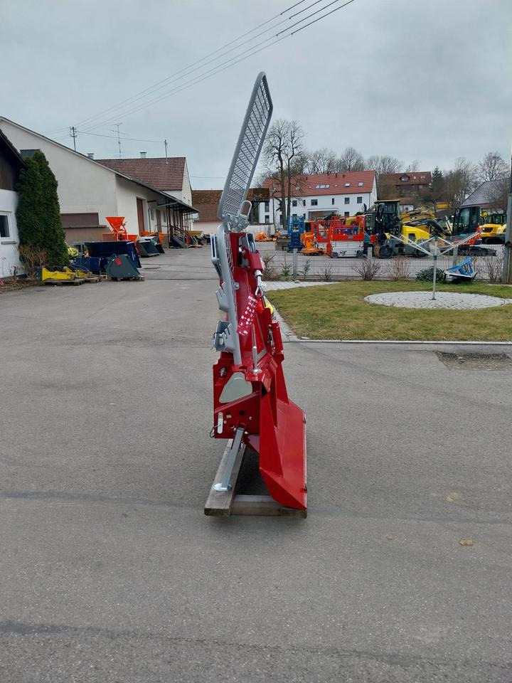 Neue Forstseilwinde Seilwinde Tajfun EGV 55 AHK Funk 35, 55, 65 - Cabrestante para Maquinaria forestal: foto 4 Neue Forstseilwinde Seilwinde Tajfun EGV 55 AHK Funk 35, 55, 65 - Cabrestante para Maquinaria forestal: foto 4