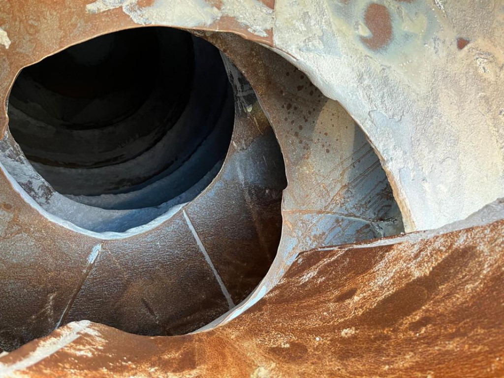 MERCEDES-BENZ Arocs 3236 8x4 Betonmischer Deutsch Top AP Achsen - Camión: foto 3 MERCEDES-BENZ Arocs 3236 8x4 Betonmischer Deutsch Top AP Achsen - Camión: foto 3