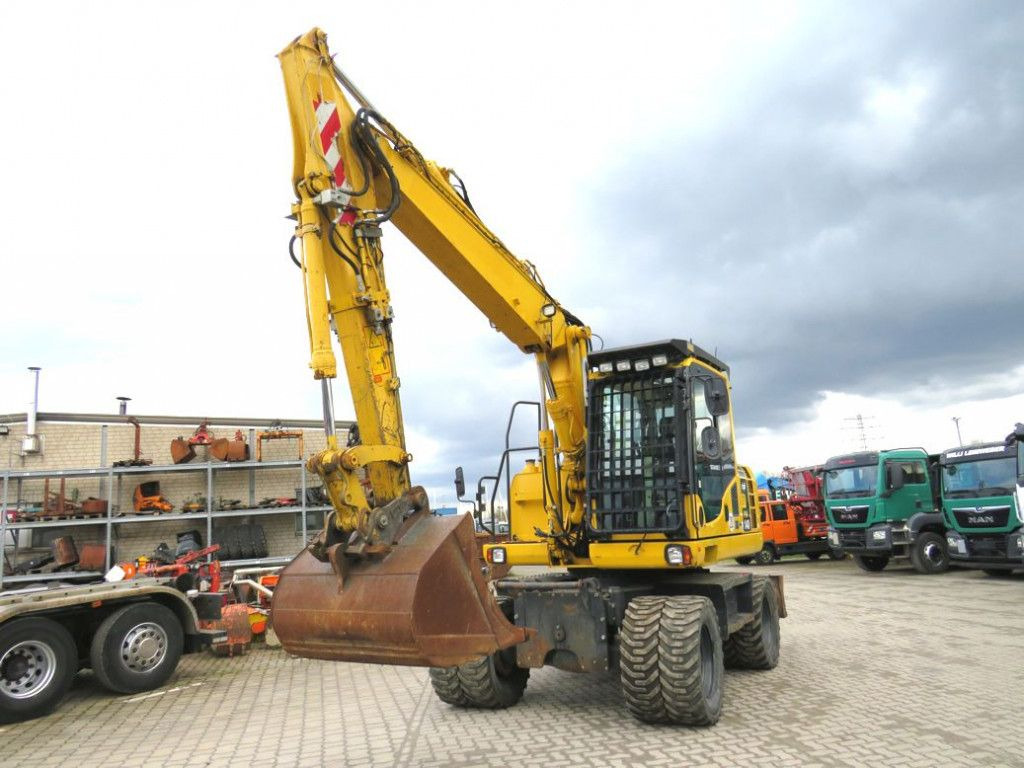 Komatsu Mobilbagger PW 148 - 8 Bagger 6.824h Deutsch top - Excavadora de ruedas: foto 3 Komatsu Mobilbagger PW 148 - 8 Bagger 6.824h Deutsch top - Excavadora de ruedas: foto 3