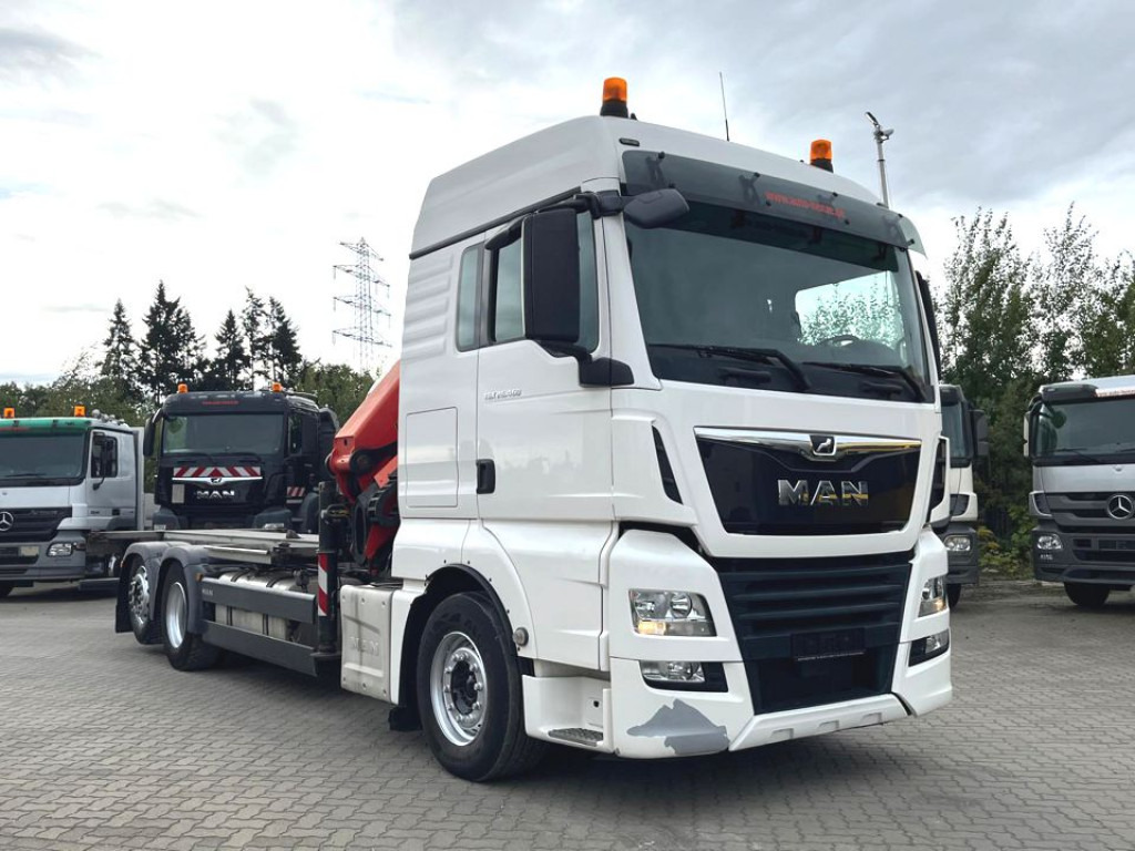 Camión caja abierta, Camión grúa MAN TG-X 26.460 6x2-2 BL Pritsche Kran PK 24.001 Funk Lenk: foto 8 Camión caja abierta, Camión grúa MAN TG-X 26.460 6x2-2 BL Pritsche Kran PK 24.001 Funk Lenk: foto 8