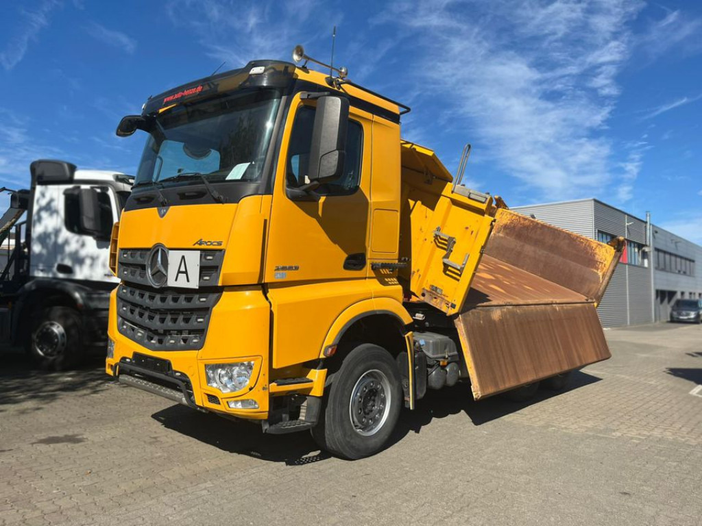 MERCEDES-BENZ Arocs 2663 6x4 3-Achs Kipper Meiller Bordmatik - Camión volquete: foto 1 MERCEDES-BENZ Arocs 2663 6x4 3-Achs Kipper Meiller Bordmatik - Camión volquete: foto 1