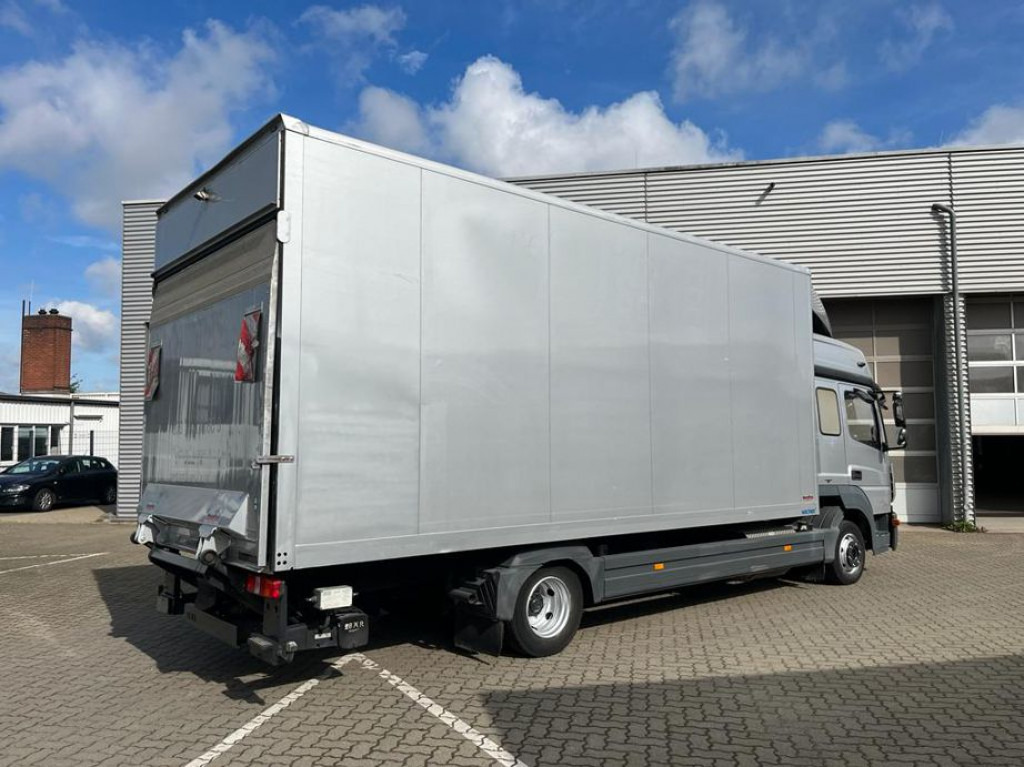 Furgoneta caja cerrada MERCEDES-BENZ Atego 818 L Möbelkoffer LBW Möbelkoffer gr.Fhs+Sitzreihe: foto 8