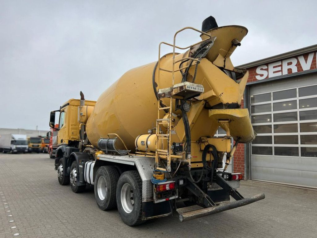 Mercedes-Benz Arocs 3240 B 8x4 Betonmischer Deutsch Top Liebhe - Camión hormigonera: foto 3 Mercedes-Benz Arocs 3240 B 8x4 Betonmischer Deutsch Top Liebhe - Camión hormigonera: foto 3