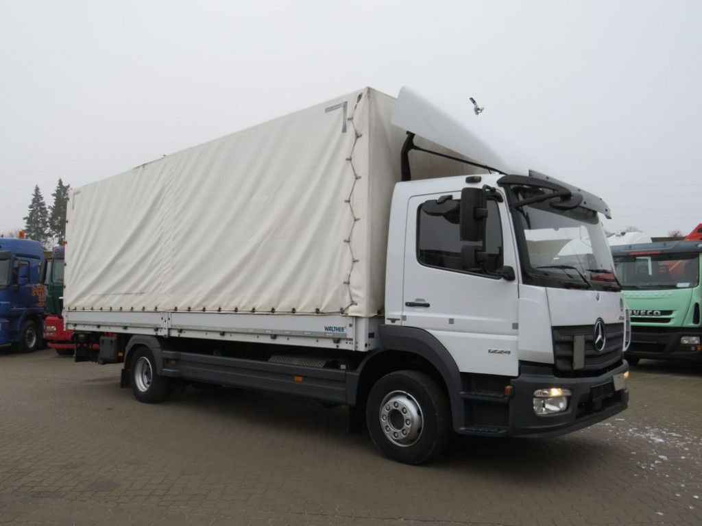 Mercedes-Benz Atego 1224 L Pritsche LBW LBW 1.5to - Camión lona: foto 2 Mercedes-Benz Atego 1224 L Pritsche LBW LBW 1.5to - Camión lona: foto 2