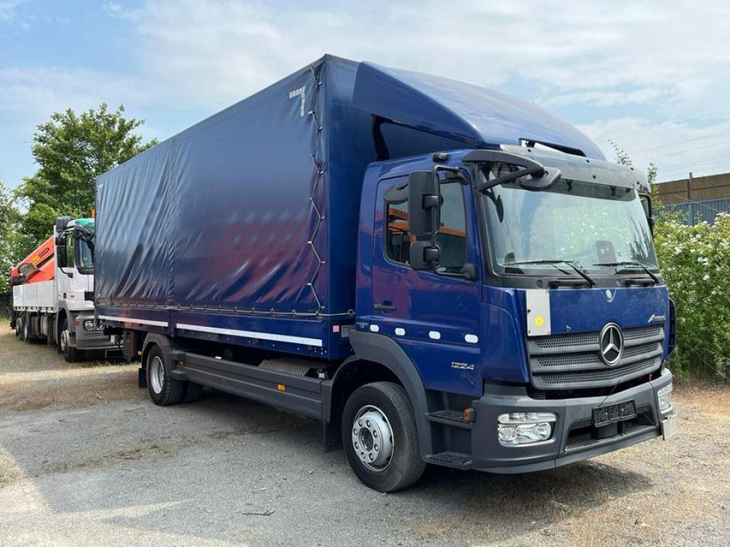 Mercedes-Benz Atego 1224 L Pritsche LBW LBW 1.5to - Camión lona: foto 2 Mercedes-Benz Atego 1224 L Pritsche LBW LBW 1.5to - Camión lona: foto 2