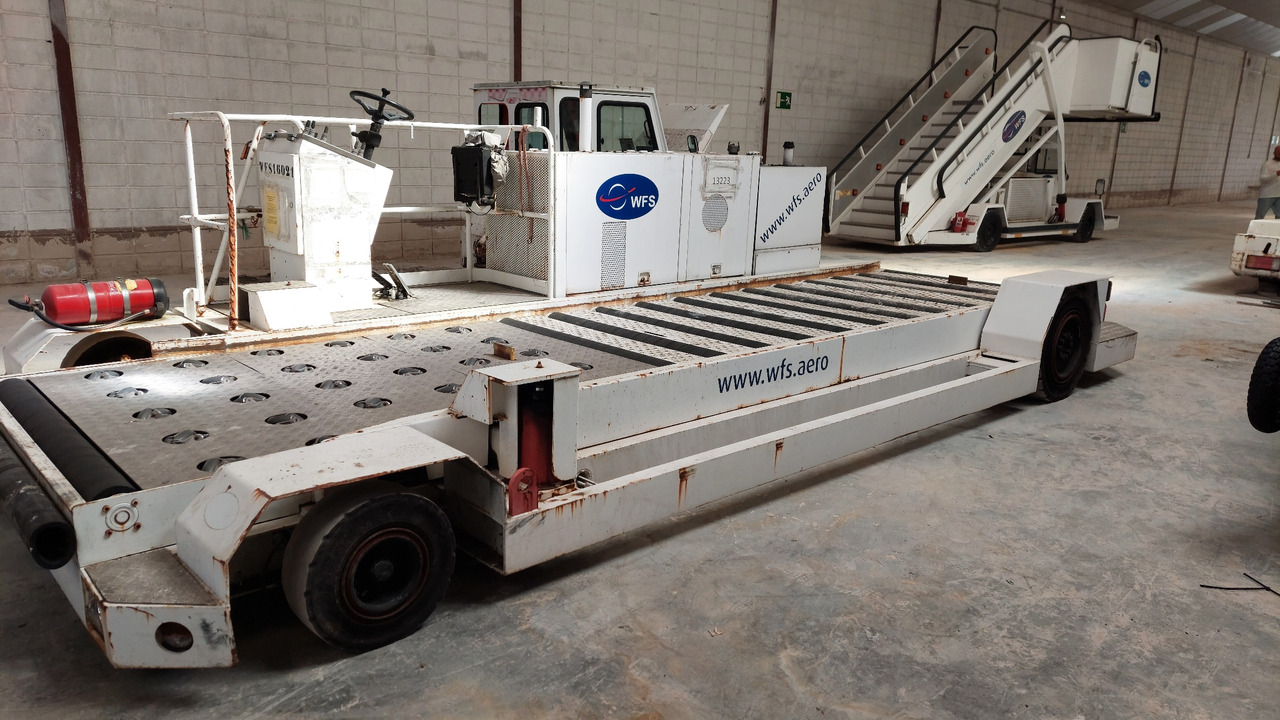 CLT-8 Speedloader FMC - Cargadora de contenedores/ Palets: foto 4 CLT-8 Speedloader FMC - Cargadora de contenedores/ Palets: foto 4