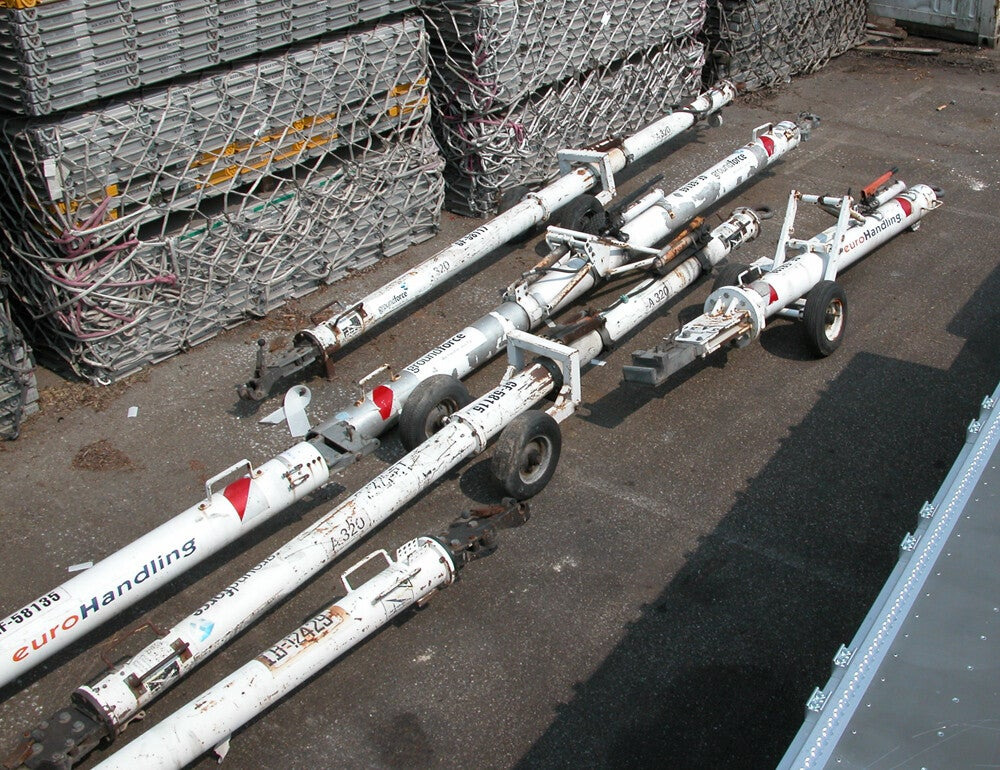 Towbar A300/A310 - Equipo de apoyo en tierra: foto 1 Towbar A300/A310 - Equipo de apoyo en tierra: foto 1