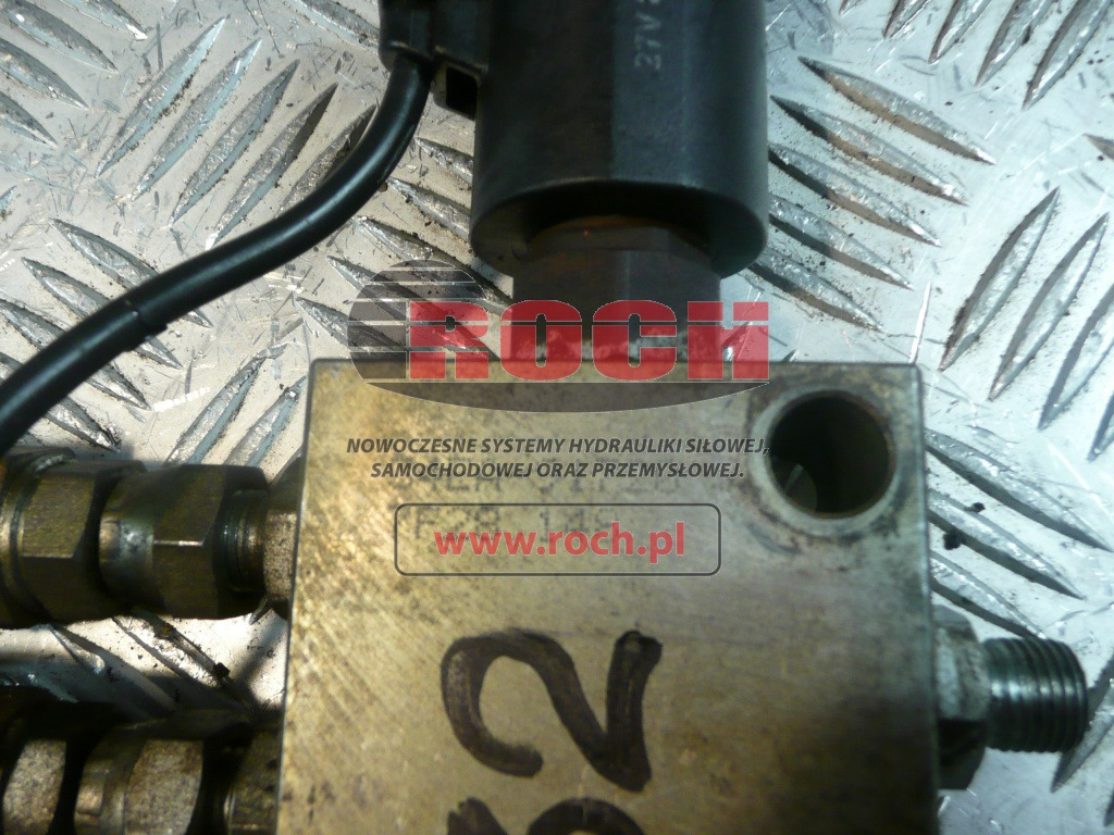 34EA-31720 7F28 148 - 1 SEKCYJNY + 27VDC 26W +  HYDAC KHB-61/4 1112 PN500 BAR - Válvula hidráulica: foto 2 34EA-31720 7F28 148 - 1 SEKCYJNY + 27VDC 26W +  HYDAC KHB-61/4 1112 PN500 BAR - Válvula hidráulica: foto 2