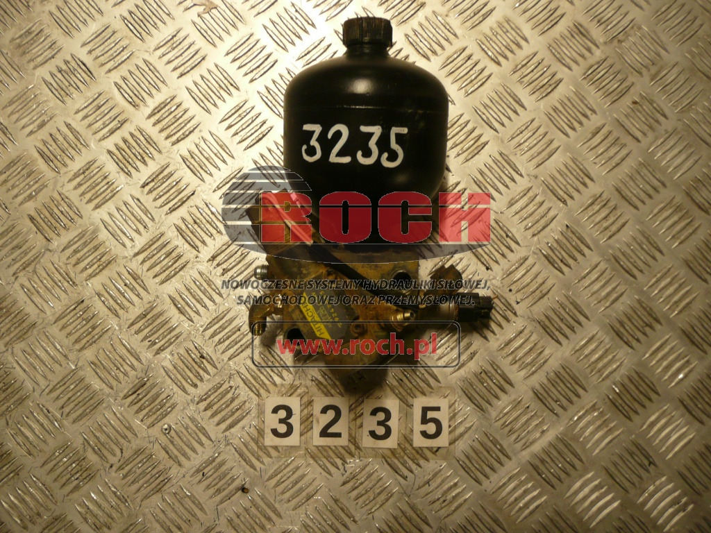 +  ELEKTROZAWÓR 9247365 DC 24V + HYDAC V-0,75L - Válvula hidráulica: foto 2 +  ELEKTROZAWÓR 9247365 DC 24V + HYDAC V-0,75L - Válvula hidráulica: foto 2