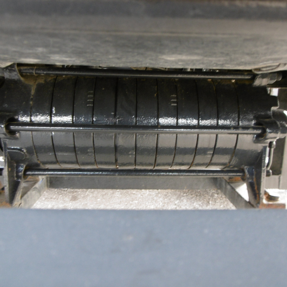 Camión cisterna para transporte de gas IVECO 130.24 LPG GAS Tank: foto 6