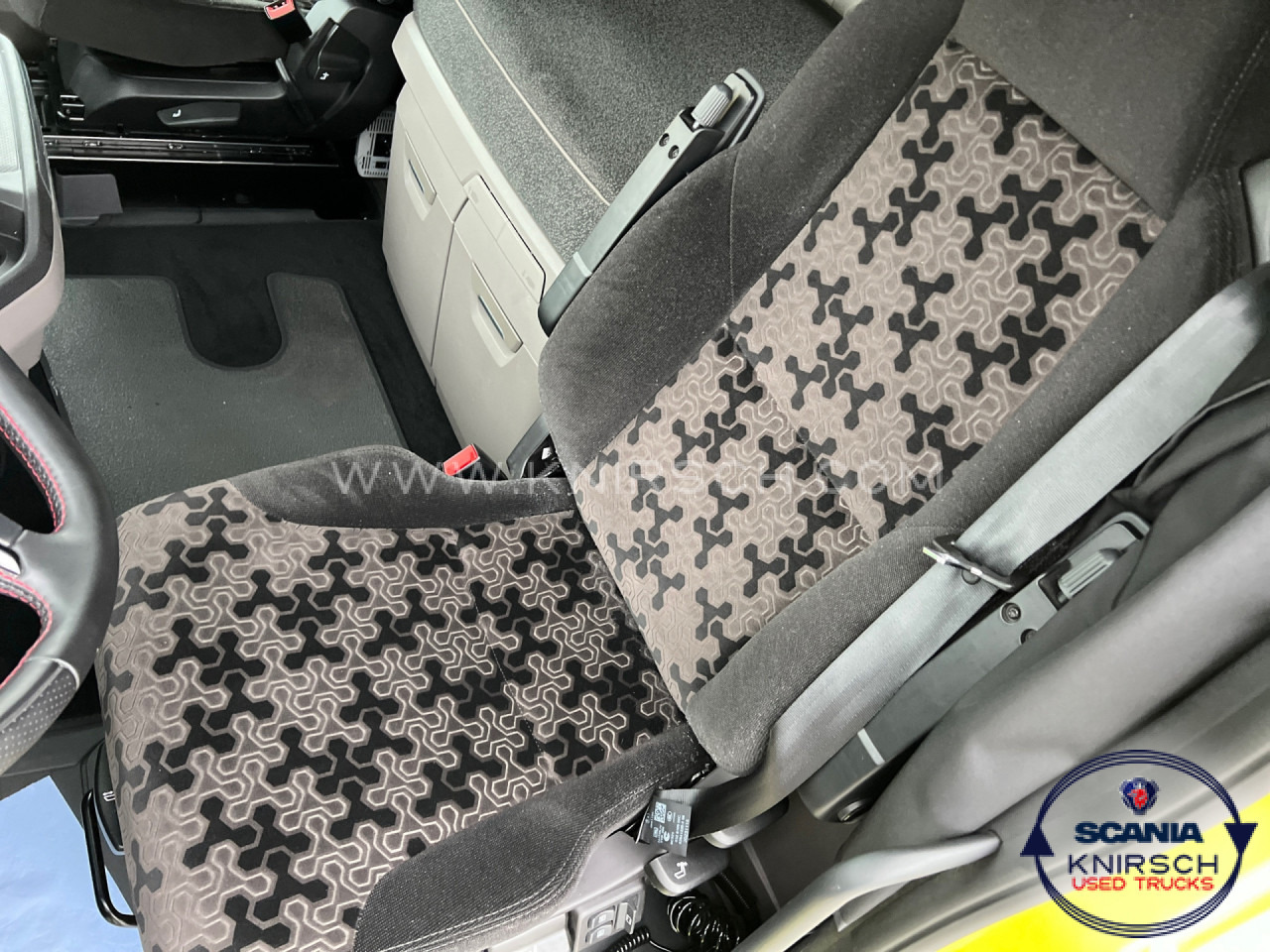 SCANIA S590A6X4NB - Cabeza tractora: foto 4 SCANIA S590A6X4NB - Cabeza tractora: foto 4