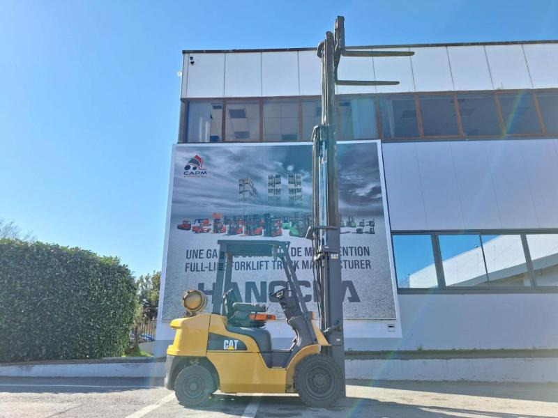 Carretilla elevadora de gas Caterpillar GP25NTD: foto 10 Carretilla elevadora de gas Caterpillar GP25NTD: foto 10