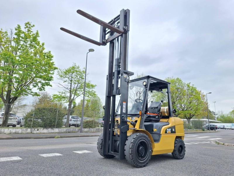 Carretilla elevadora de gas Caterpillar GP35 NTD: foto 7 Carretilla elevadora de gas Caterpillar GP35 NTD: foto 7