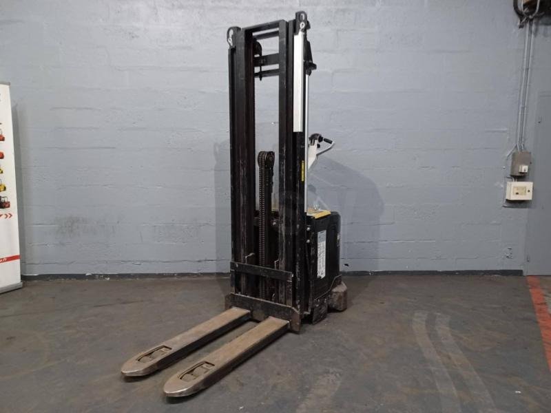 Caterpillar NSV16Ni - Apilador: foto 2 Caterpillar NSV16Ni - Apilador: foto 2