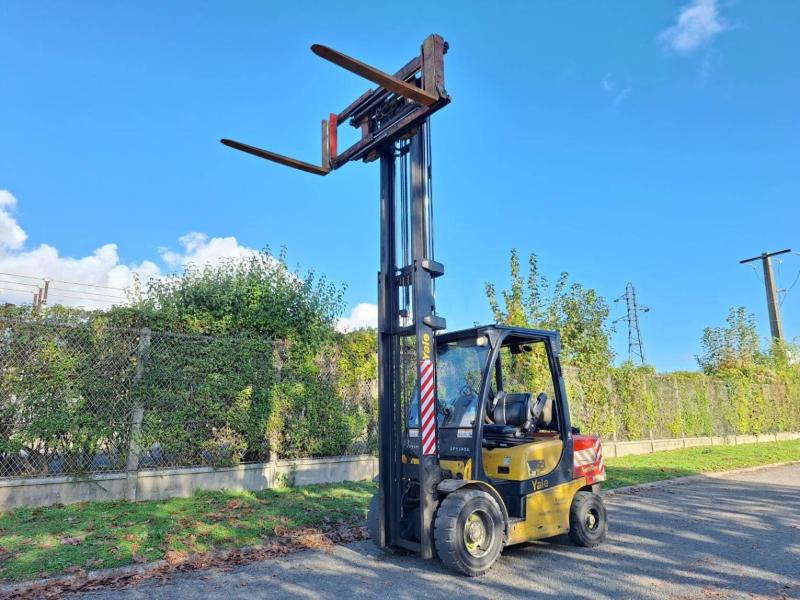 Carretilla elevadora de gas Yale GLP35VX: foto 7