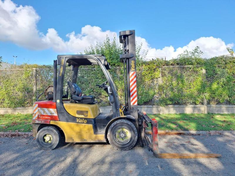 Carretilla elevadora de gas Yale GLP35VX: foto 6