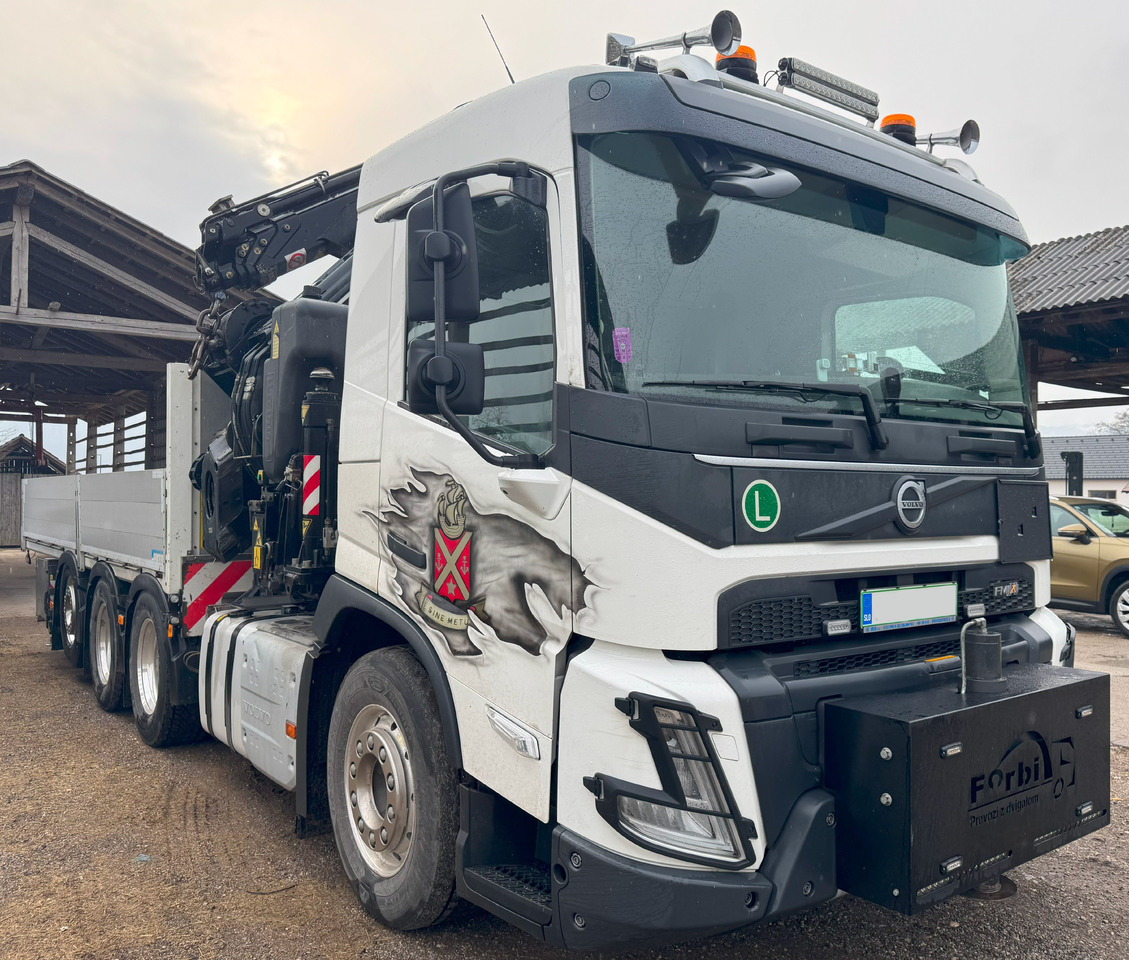 VOLVO Hiab Palfinger Fassi F710-6 JIB-4 - Camión grúa: foto 2 VOLVO Hiab Palfinger Fassi F710-6 JIB-4 - Camión grúa: foto 2