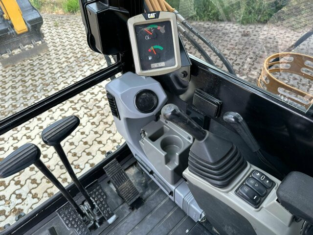 CAT Bagger 306 E2 Minibagger Kettenbagger 270 H - Excavadora de cadenas: foto 2 CAT Bagger 306 E2 Minibagger Kettenbagger 270 H - Excavadora de cadenas: foto 2