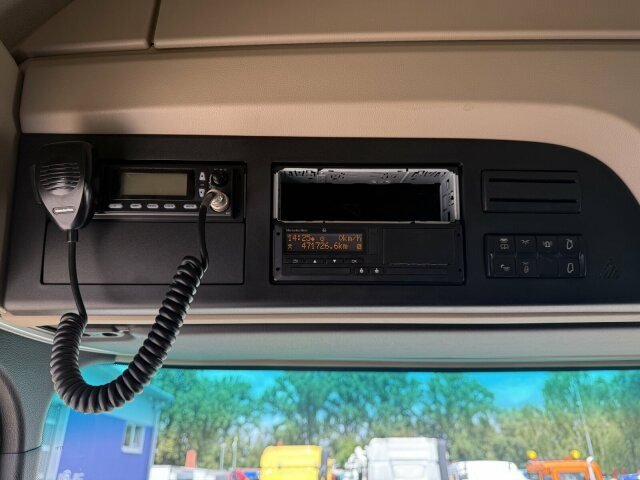 Mercedes-Benz ACTROS 1846 4x4 HAD Eur 6 Kipphydraulik Retarder - Cabeza tractora: foto 4 Mercedes-Benz ACTROS 1846 4x4 HAD Eur 6 Kipphydraulik Retarder - Cabeza tractora: foto 4