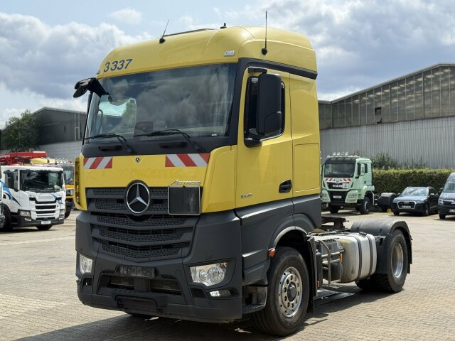 Cabeza tractora Mercedes-Benz ACTROS 1846 4x4 HAD Eur 6 Kipphydraulik Retarder: foto 12 Cabeza tractora Mercedes-Benz ACTROS 1846 4x4 HAD Eur 6 Kipphydraulik Retarder: foto 12