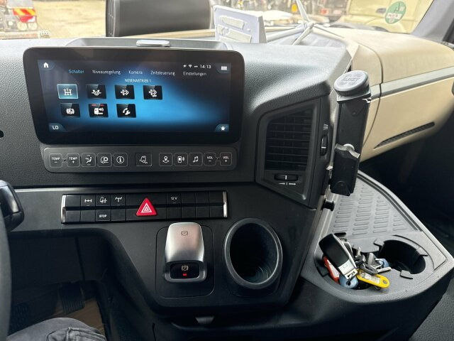 Mercedes-Benz ACTROS 1846 4x4 HAD Euro 6 Kipphydraulik - Cabeza tractora: foto 3 Mercedes-Benz ACTROS 1846 4x4 HAD Euro 6 Kipphydraulik - Cabeza tractora: foto 3