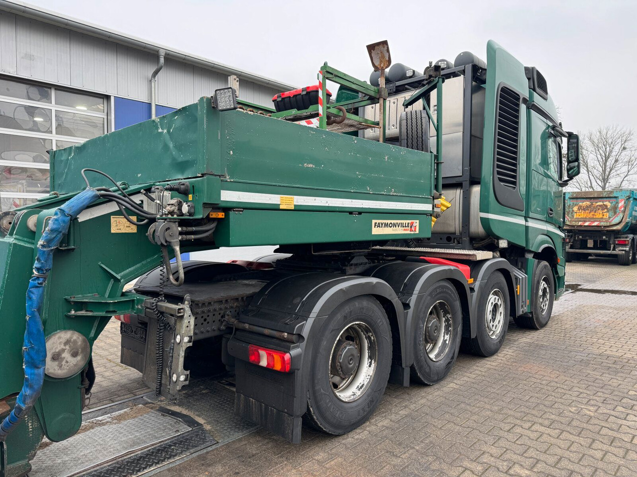 Mercedes-Benz ACTROS 4163 8x4 Schwerlast +Tieflader 4+2 *83 T - Cabeza tractora: foto 5 Mercedes-Benz ACTROS 4163 8x4 Schwerlast +Tieflader 4+2 *83 T - Cabeza tractora: foto 5