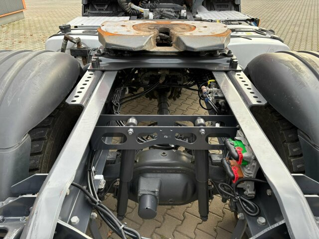 Scania G450 4x4 Euro 6 SZM Kipphydraulik Blatt/ Blatt - Cabeza tractora: foto 3 Scania G450 4x4 Euro 6 SZM Kipphydraulik Blatt/ Blatt - Cabeza tractora: foto 3